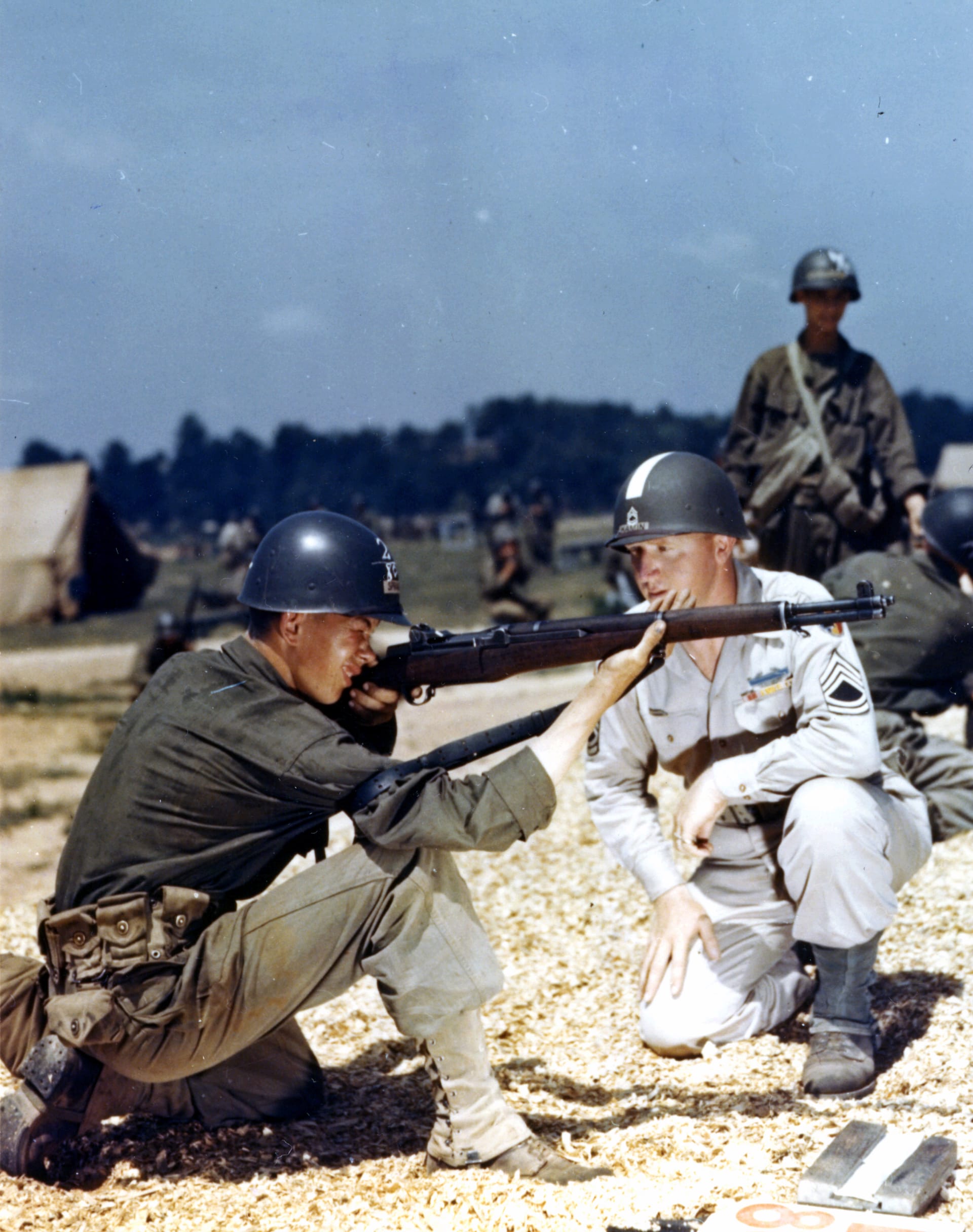 Výcvik s puškou M1 Garand (1945)