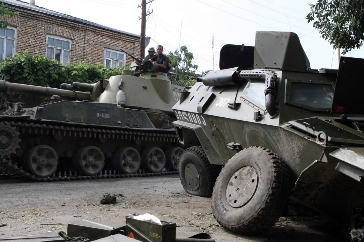 Ruský tank v Jižní Osetii (12. 8. 2008)