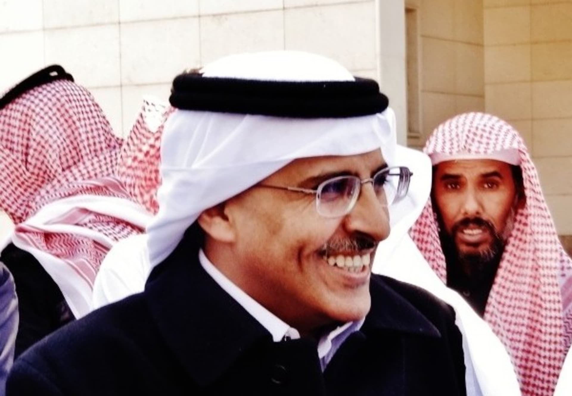 Saúdský diplomat, podnikatel a aktivista za lidská práva Muhammad Al-Qahtani zkolaboval během projevu na konferenci v Káhiře.