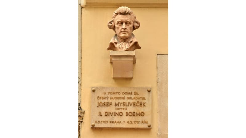Pamětní deska v pražské Melantrichově ulici