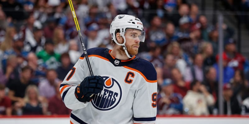 Hvězdou Edmontonu je především Connor McDavid, mnohými považován za nejlepšího hokejistu současnosti.