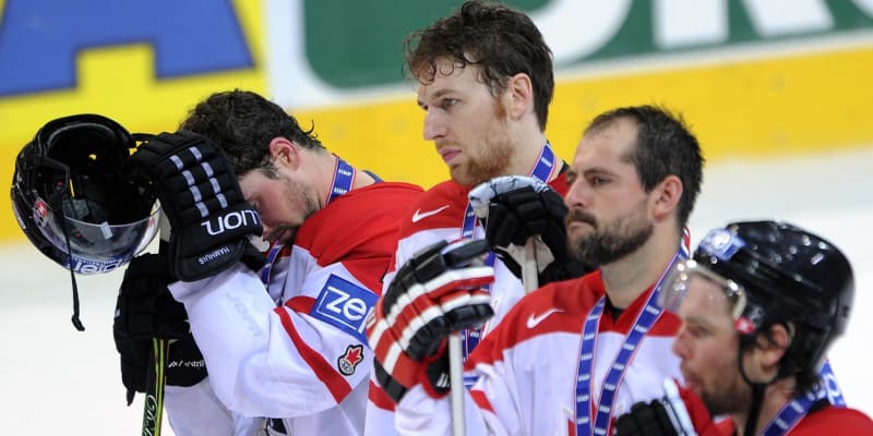 Kanada prohrála na MS v hokeji 2009 finále s Ruskem. 