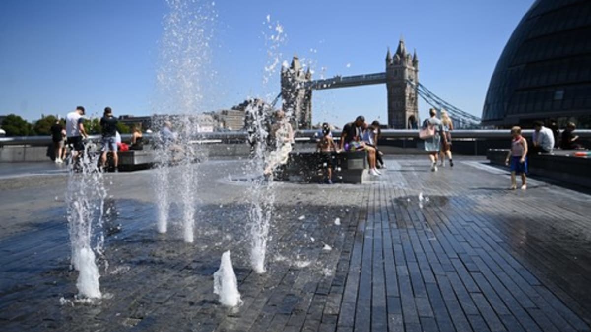 Velkou Británii sužují během letošního léta extrémní vedra