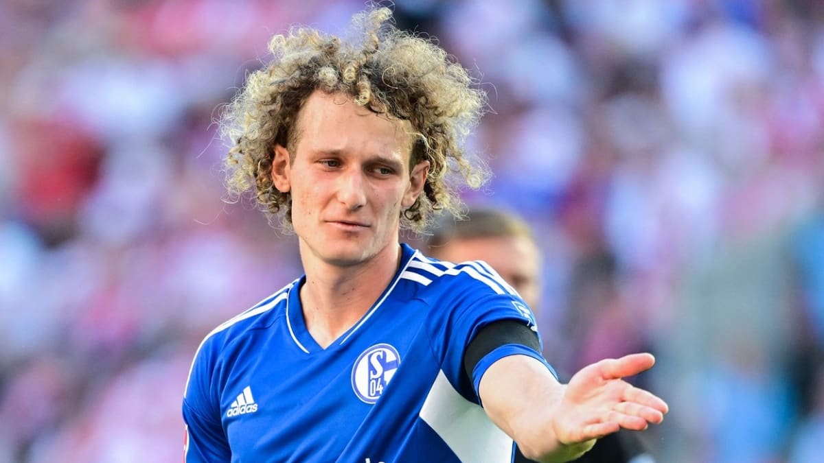 Alex Král opustil Spartak Moskva a plácl si se Schalke 04.