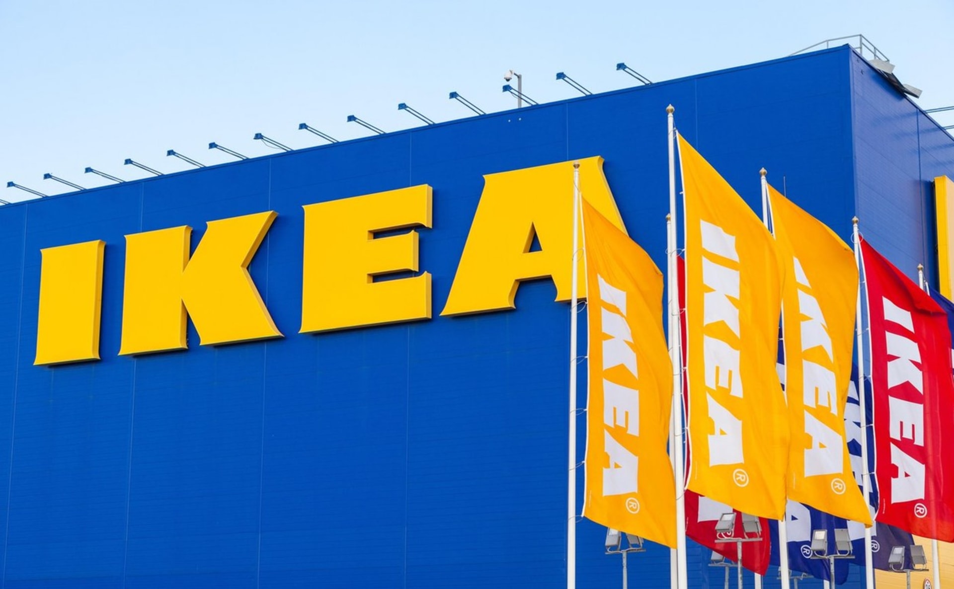 Návštěvníci šanghajské pobočky společnosti IKEA musí zůstat v obchodě dva dny. Důvodem je koronavirus.