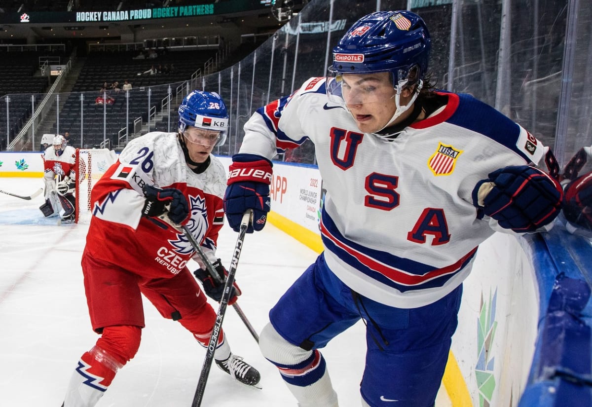 Čeští hokejisté do 20 let senzačně porazili ve čtvrtfinále MS favorizované USA. 