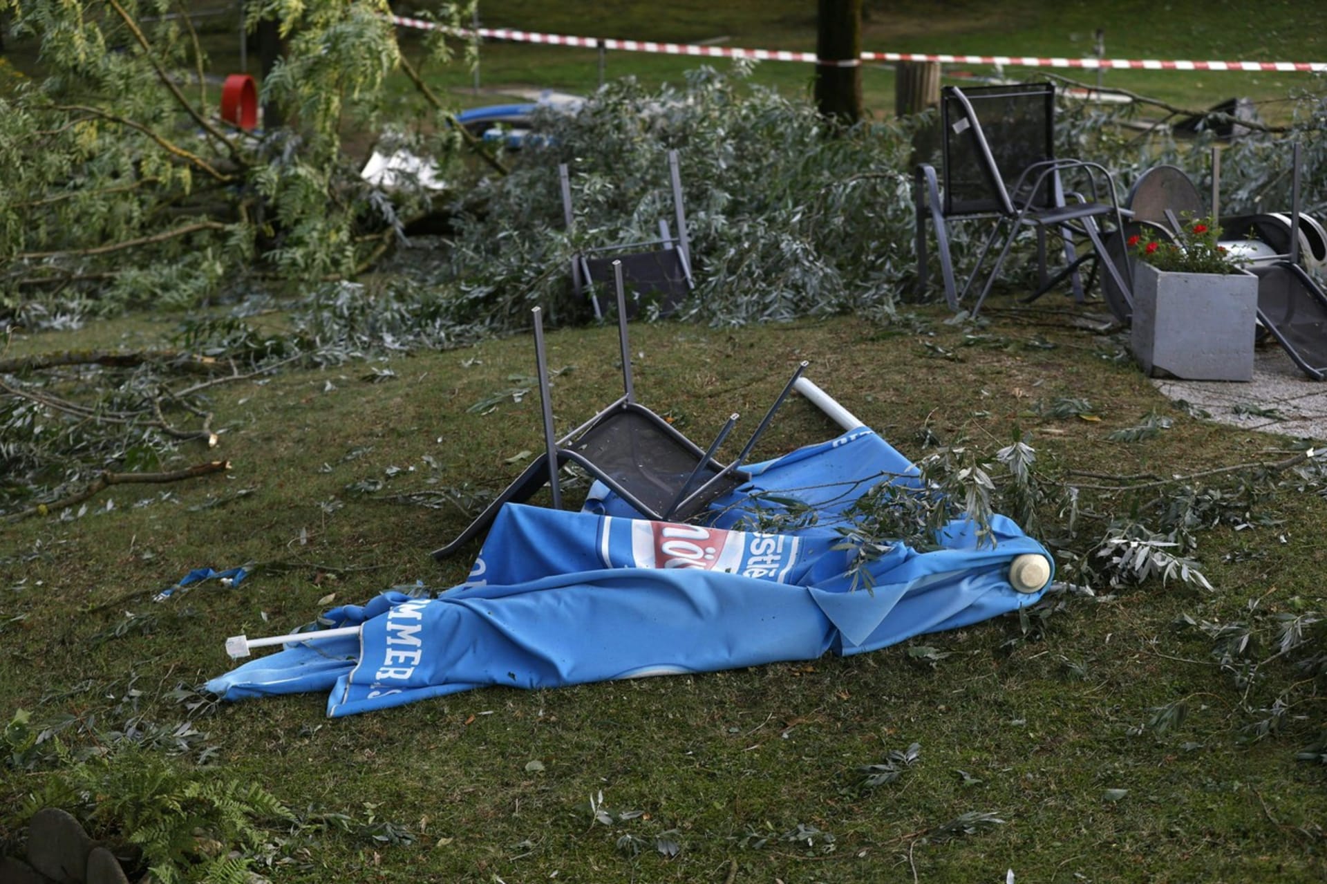 Bouře v Rakousku si vyžádaly oběti na lidských životech.