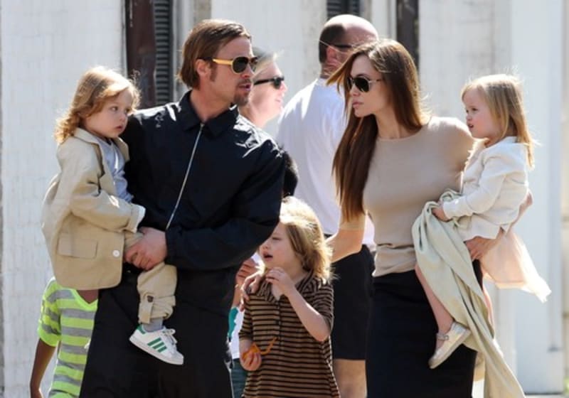 Brad Pitt a Angelina Jolie vedou několikaletý spor o opatrovnictví.