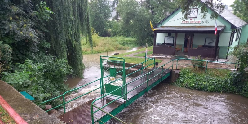 Na Plzeňsku a v Praze hrozí záplavy. Na západě Čech panuje extrémní stupeň ohrožení