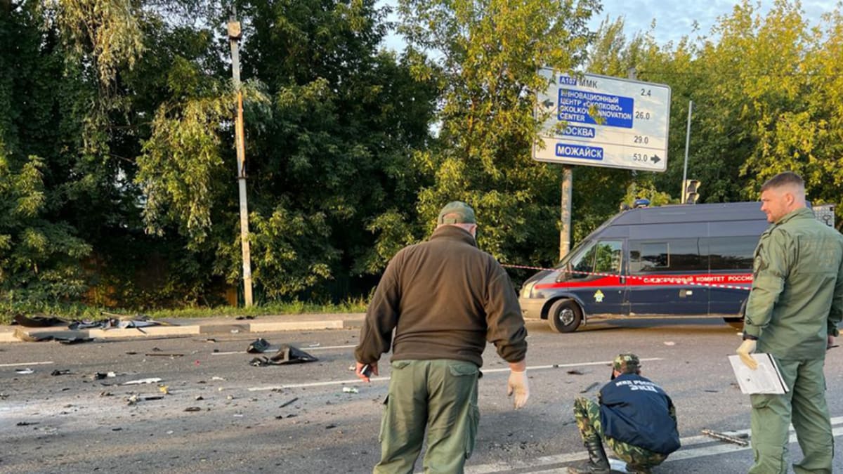 Při explozi auta nedaleko Moskvy v sobotu zemřela devětadvacetiletá dcera ruského prokremelského ultranacionalistického ideologa Alexandra Dugina. 