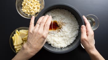 V rýžovaru nevařte jen rýži. Připravte v něm perfektní rizoto nebo asijský pokrm