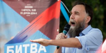 Kdo je „Putinův mozek“? Dugin chtěl vymazat Ukrajinu, sní o novém SSSR ovládajícím i Česko