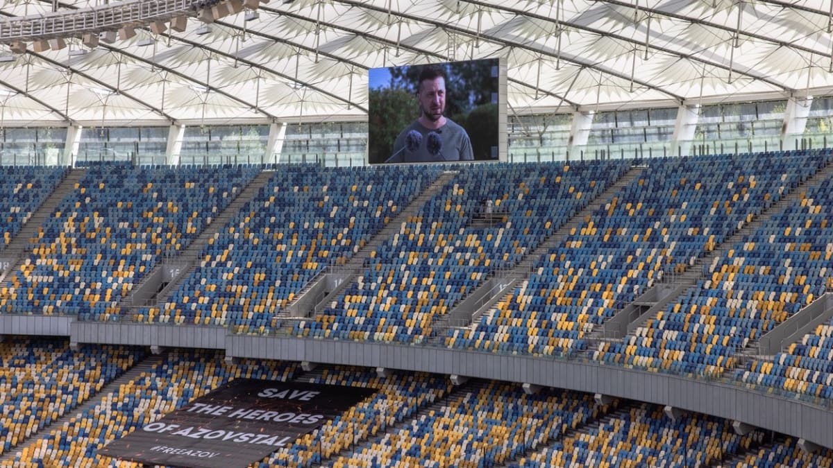 Restart fotbalové ligy na Ukrajině podpořil i prezident Volodymyr Zelenskyj.