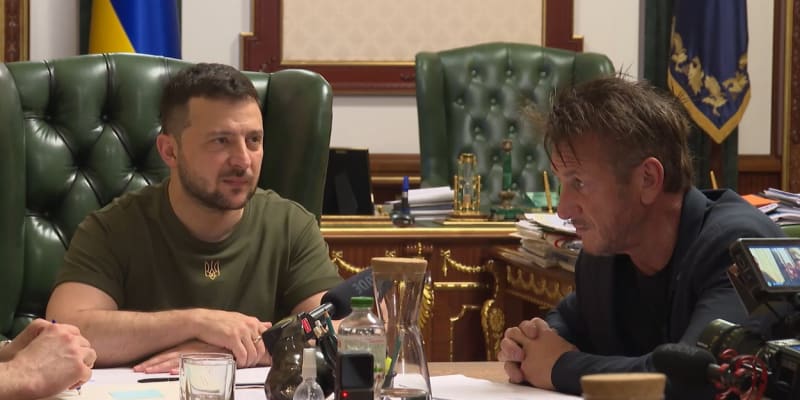 Volodymyr Zelenskyj a Sean Penn