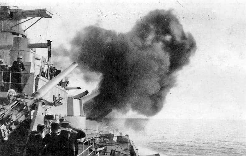 Potopení Bismarcka bylo mstou za potopení HMS Hood