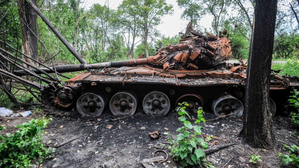 Zničený ruský tank, 9. července 2022