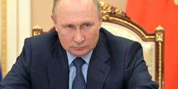 Opoziční web: Putinovo okolí kvůli válce více pije. Zmatených hlášení si všímá i veřejnost