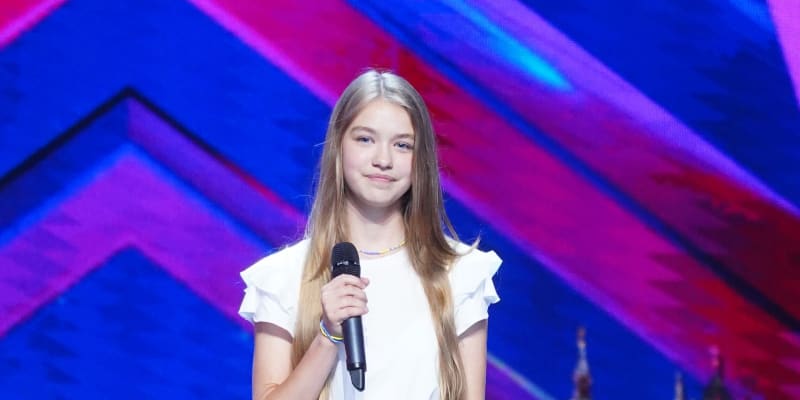 Třináctiletá dívka přijela na Slovensko z válkou zužované Ukrajiny. 