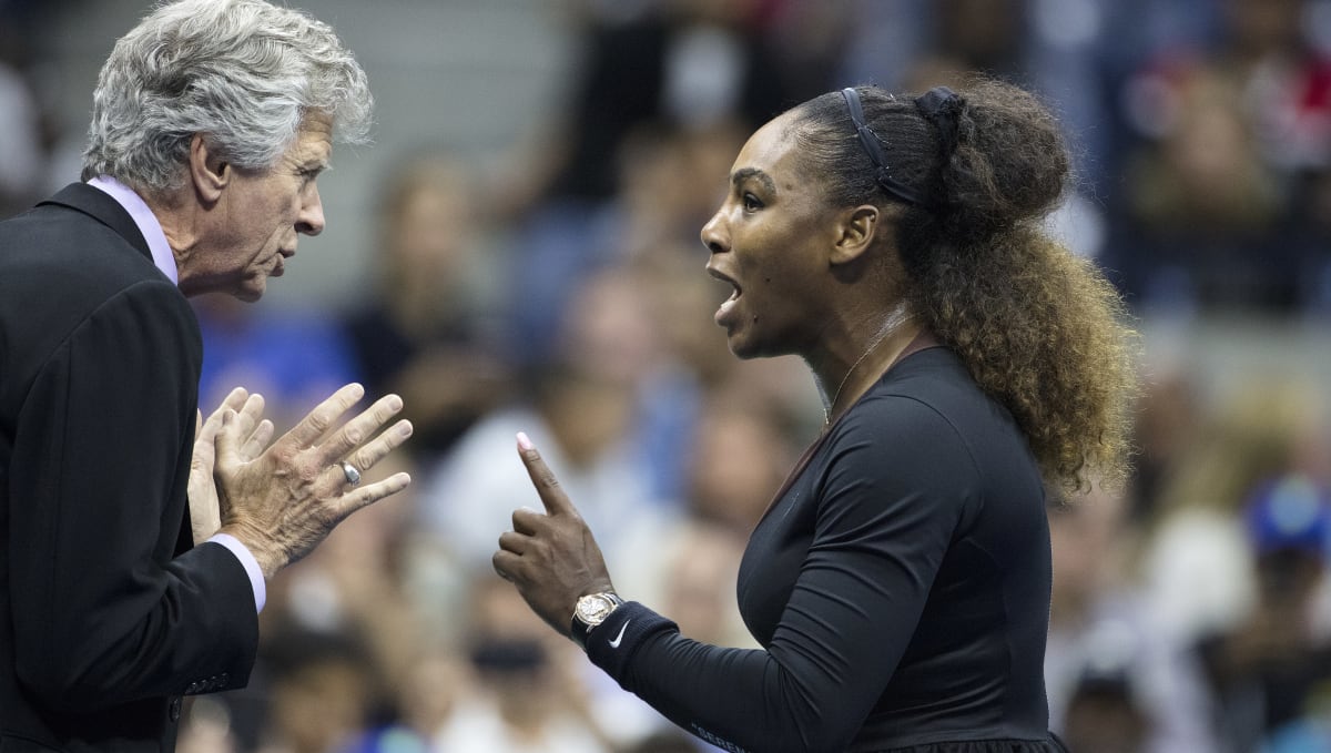 Serena Williamsová ve finále US Open v roce 2018 neudržela nervy.