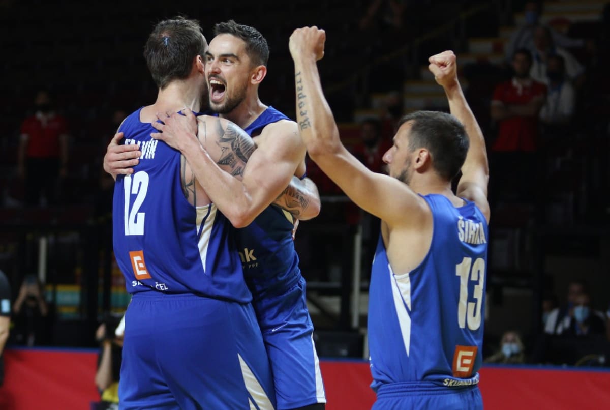 Češti basketbalisté v posledních letech ukázali, jak dokážou být silní. Budou pokračovat i na EuroBasketu, který spolupořádá Praha?