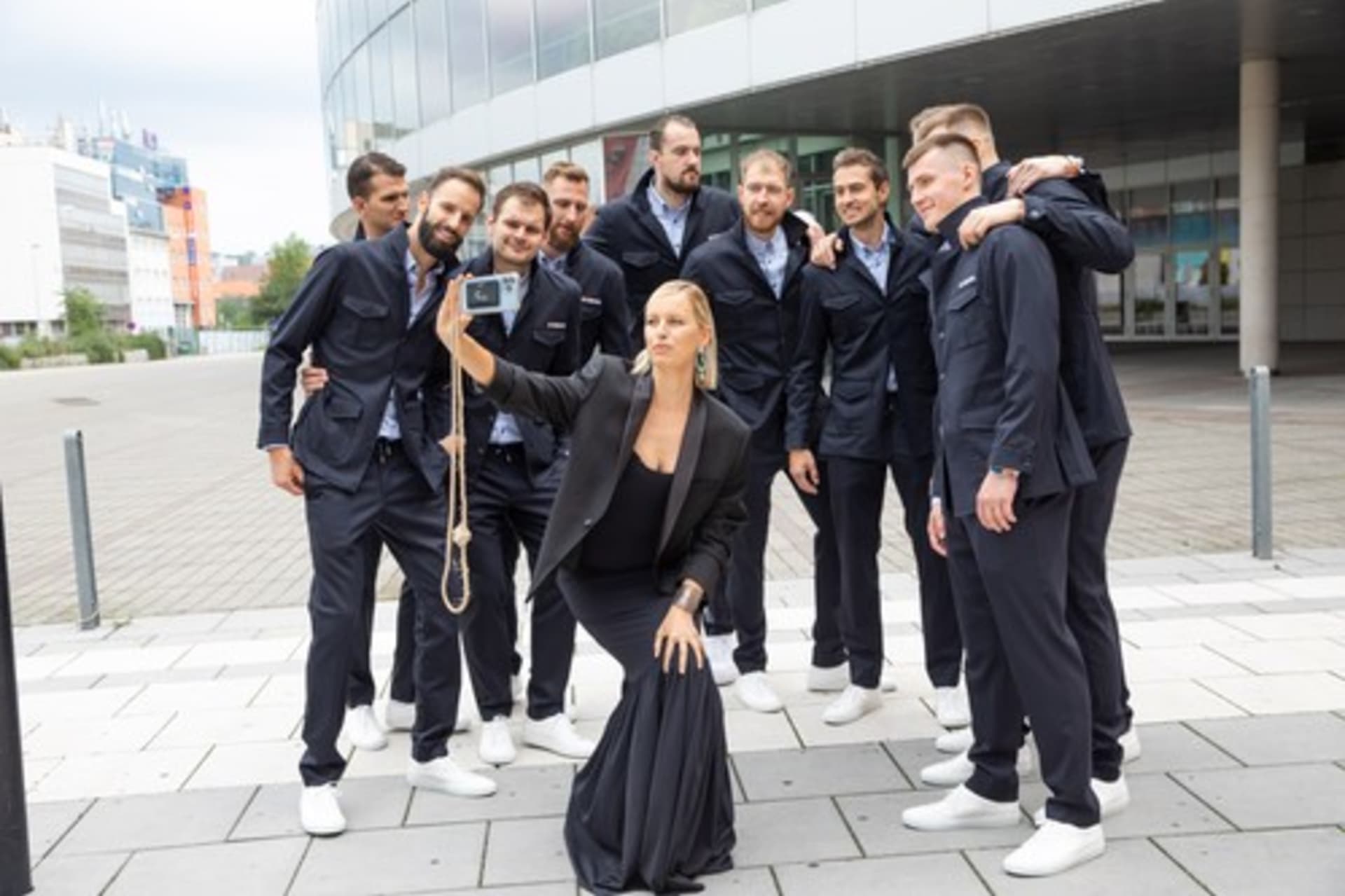 Modelka přijela do Prahy kvůli Mistrovství světa v basketbalu.