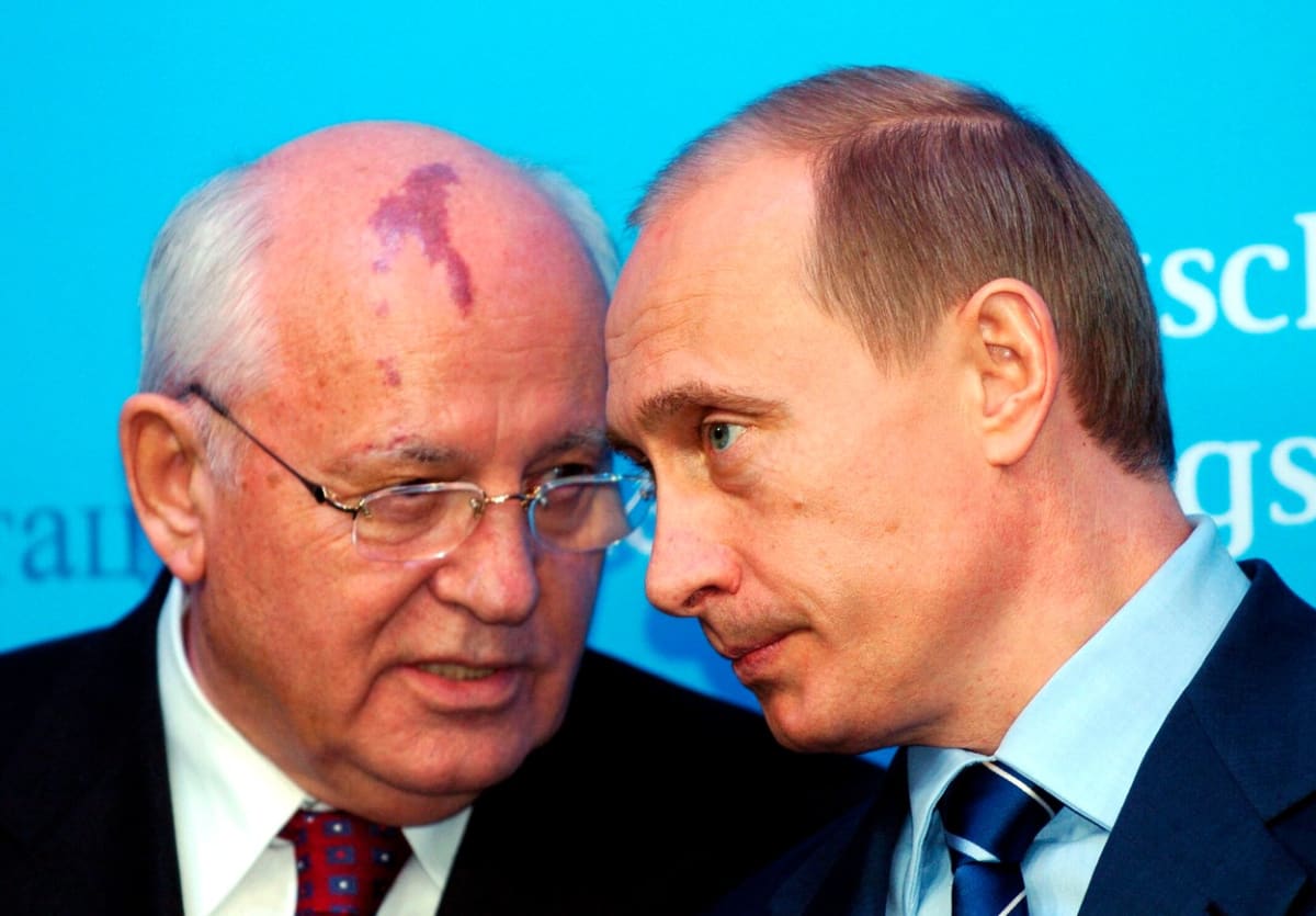 Michail Gorbačov před smrtí říkal, že Vladimir Putin zničil jeho reformy.