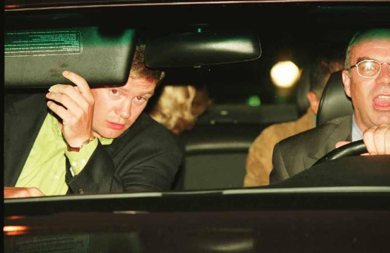 Bodyguard Trevor Rees-Jones (vlevo) jako jediný nehodu přežil.