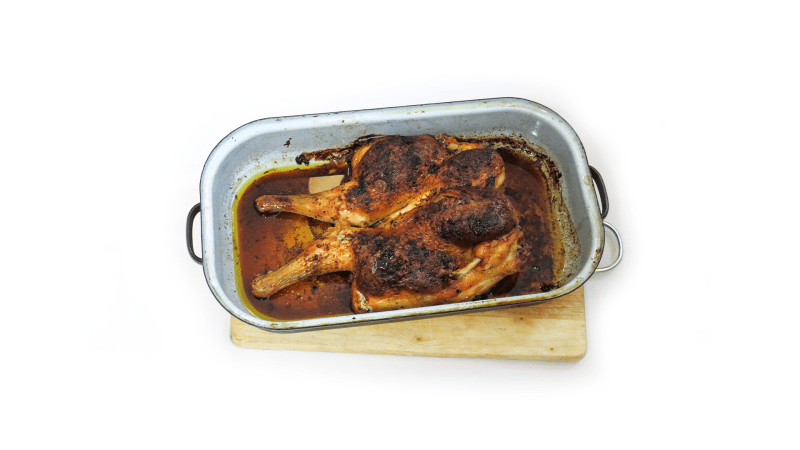 Jídlo, které je jednoduché a má ho každý rád – placaté kuře s nádivkou