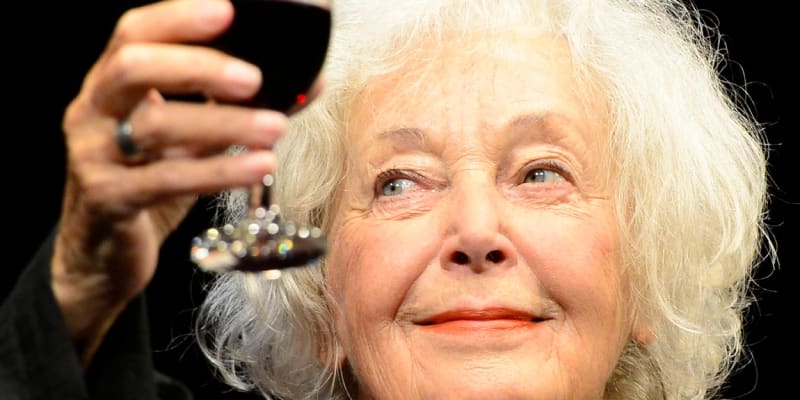 Květa Fialová by oslavila 93. narozeniny.