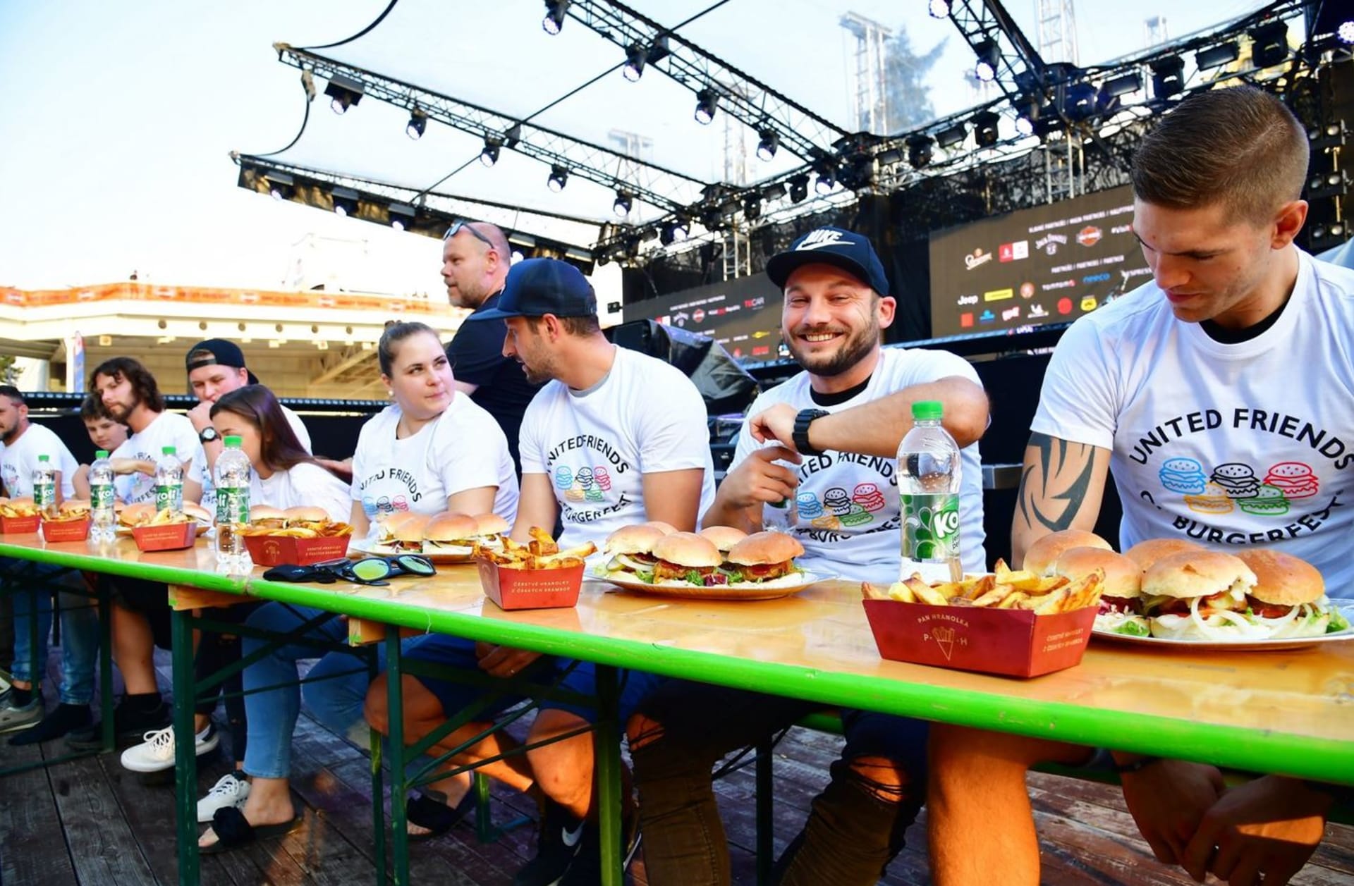 Prima FRESH opět nebude chybět na letošním Burgerfestu 2022
