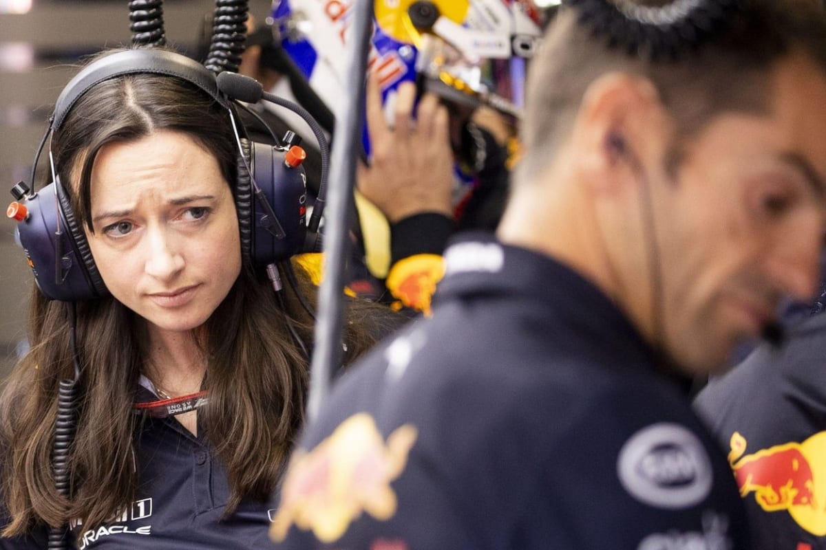 Red Bull nyní vládne formuli 1. A zásadní podíl na této dominanci má Hannah Schmitzová.