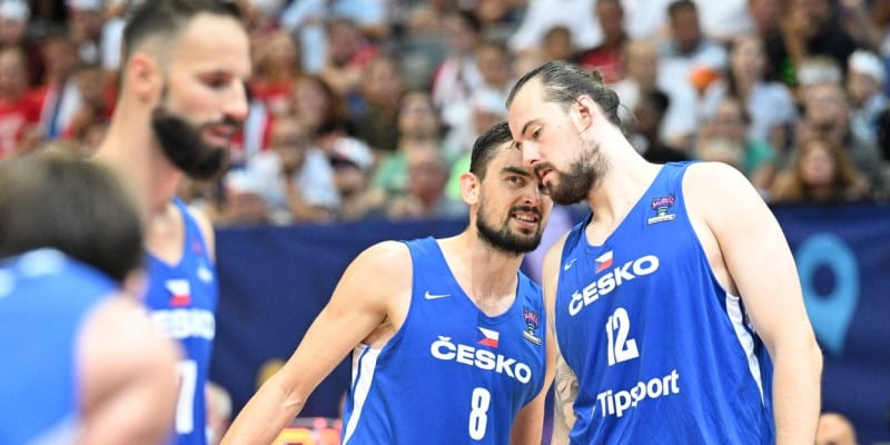 Čeští basketbalisté se před posledním zápasem skupiny ocitli v těžké pozici.