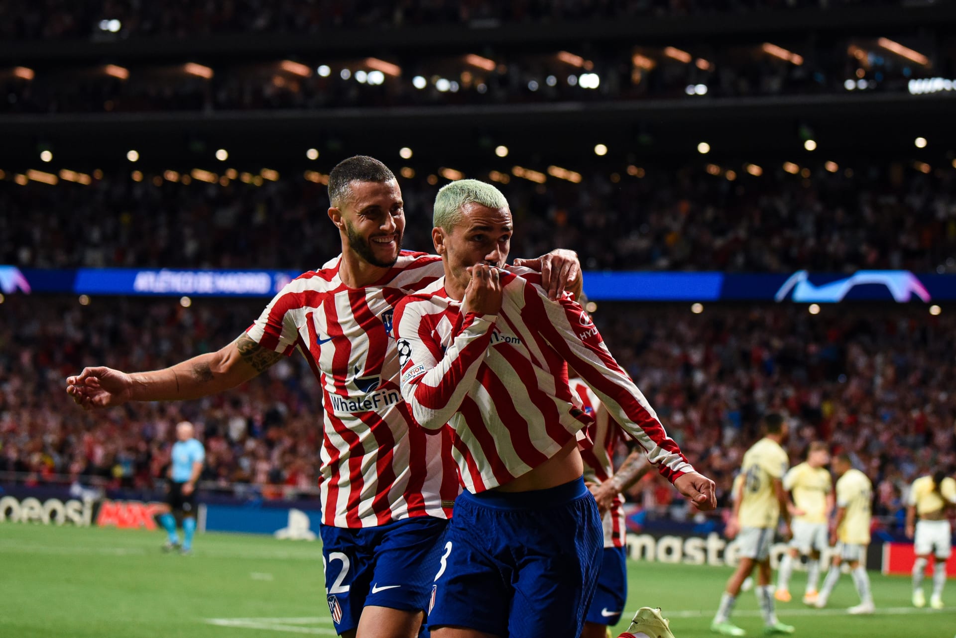 Atlético v dramatické bitvě s Portem slavilo vítězství díky gólu v 11. minutě nastavení.
