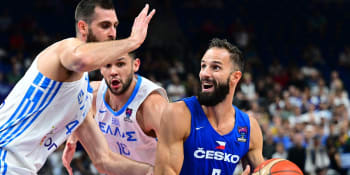 Češi na EuroBasketu končí. Silné Řeky dlouho drželi na uzdě, rozhodla čtvrtá čtvrtina