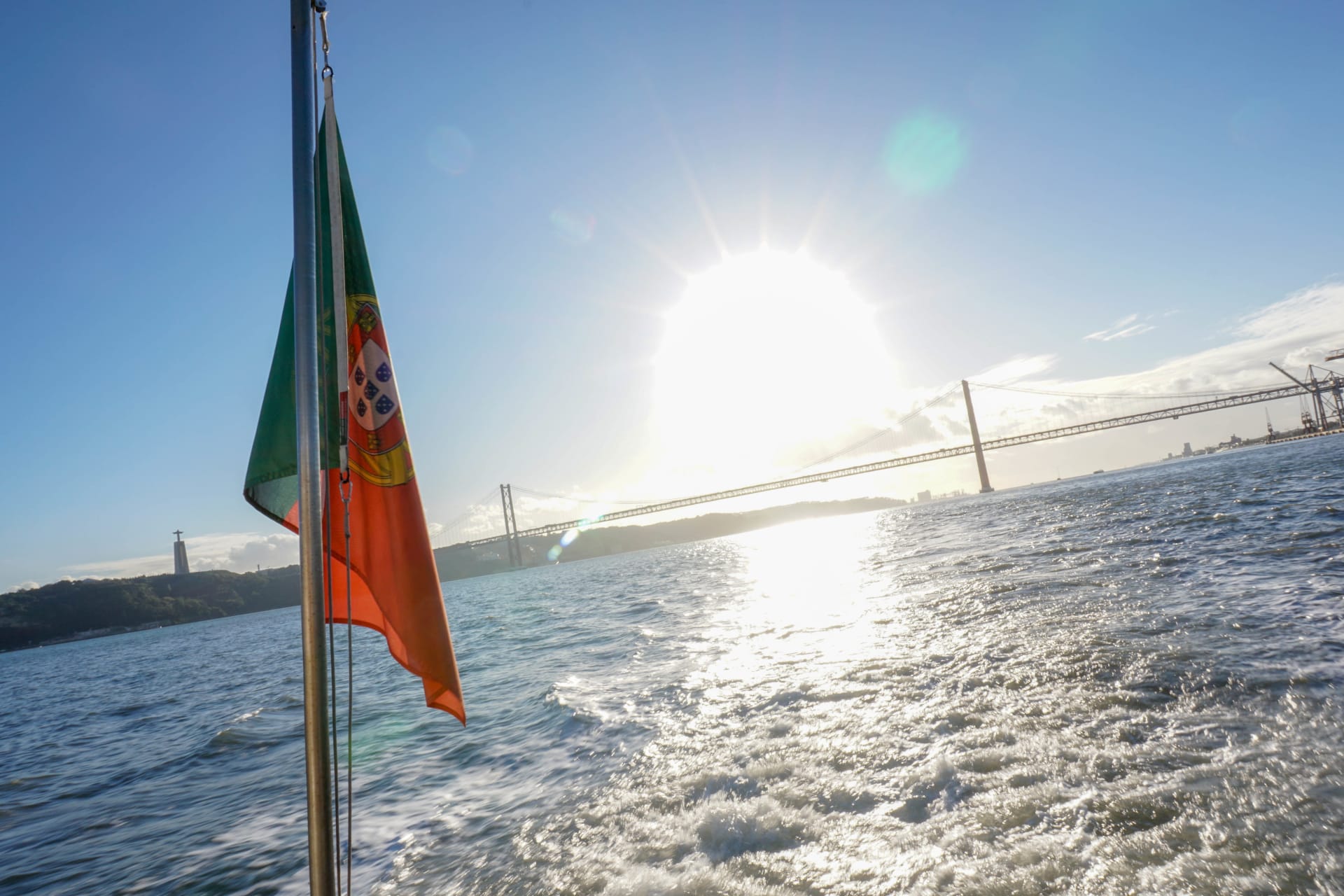 Lisabon je coby přístavní město domovem řady lodí.