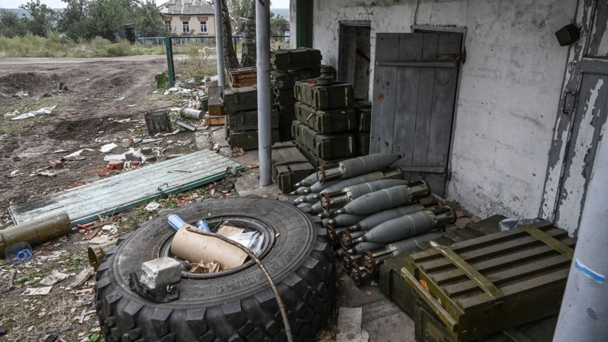 Rusové v Izjumu po sobě nechali mnoho vojenského materiálu. Ten pak velmi snadno ukořistila ukrajinská armáda. (Ilustrační foto)