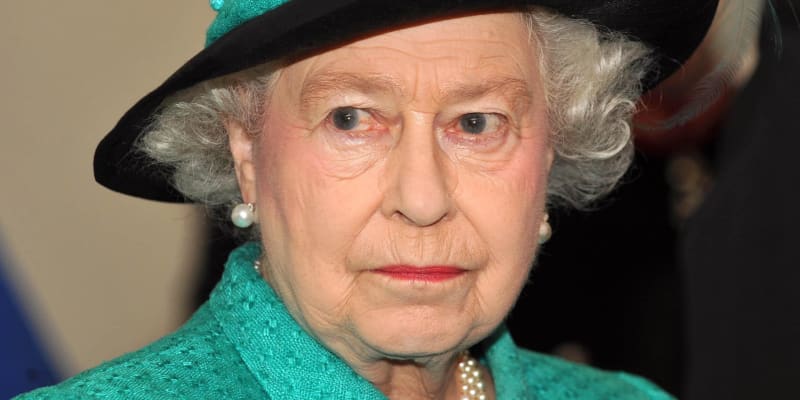 Alžběta II. byla britskou královnou celých 70 let. Stala se tak nejdéle sloužícím panovníkem v Británii a nejdéle vládnoucí ženou na světě.