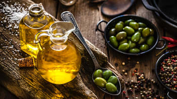 Olivovníky žijí stovky i tisíce let! 5 faktů o španělském olivovém oleji vás asi překvapí