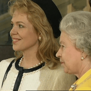 Dagmar Havlová a královna Alžběta II. 