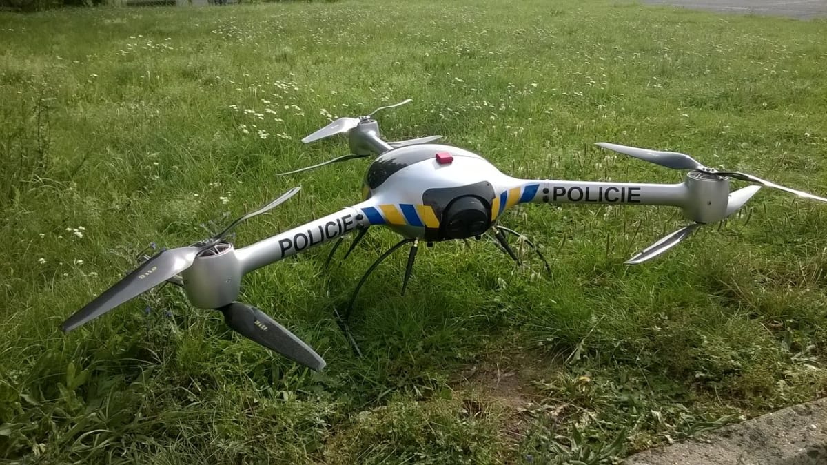 Také policejní drony smí létat jen podle přísných pravidel platných pro bezpilotní letecké prostředky.