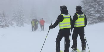 Staňte se policistou aneb hrdinou každý den: Zásahy na lyžích i čtyřkolkách