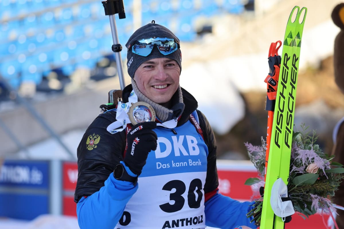 Anton Babikov se nezlobí na Mezinárodní biatlonovou federaci za to, že se stále nebude moct účastnit mezinárodních závodů.