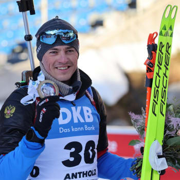 Anton Babikov se nezlobí na Mezinárodní biatlonovou federaci za to, že se stále nebude moct účastnit mezinárodních závodů.