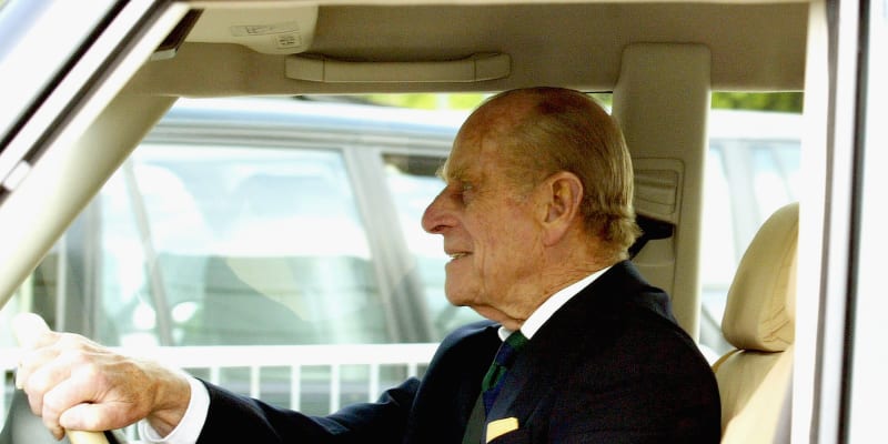 Princ Philip si řízení auta užíval do vysokého věku