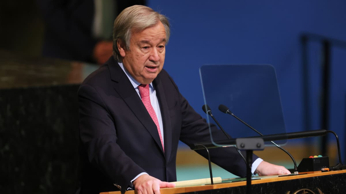 V New Yorku začalo 77. zasedání OSN. Úvodní projev měl generální tajemník António Guterres.