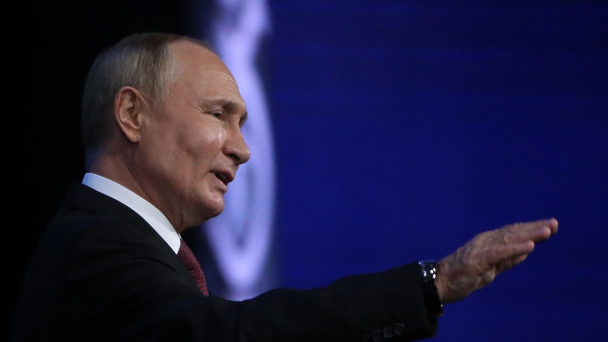 Ruský prezident Vladimir Putin hovoří během koncertu ve Velkém kremelském paláci, 20. září 2022.Ruský prezident Vladimir Putin hovoří během koncertu ve Velkém kremelském paláci, 20. září 2022.