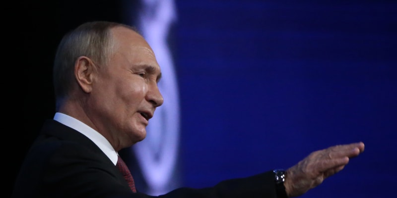 Ruský prezident Vladimir Putin hovoří během koncertu ve Velkém kremelském paláci, 20. září 2022.Ruský prezident Vladimir Putin hovoří během koncertu ve Velkém kremelském paláci, 20. září 2022.