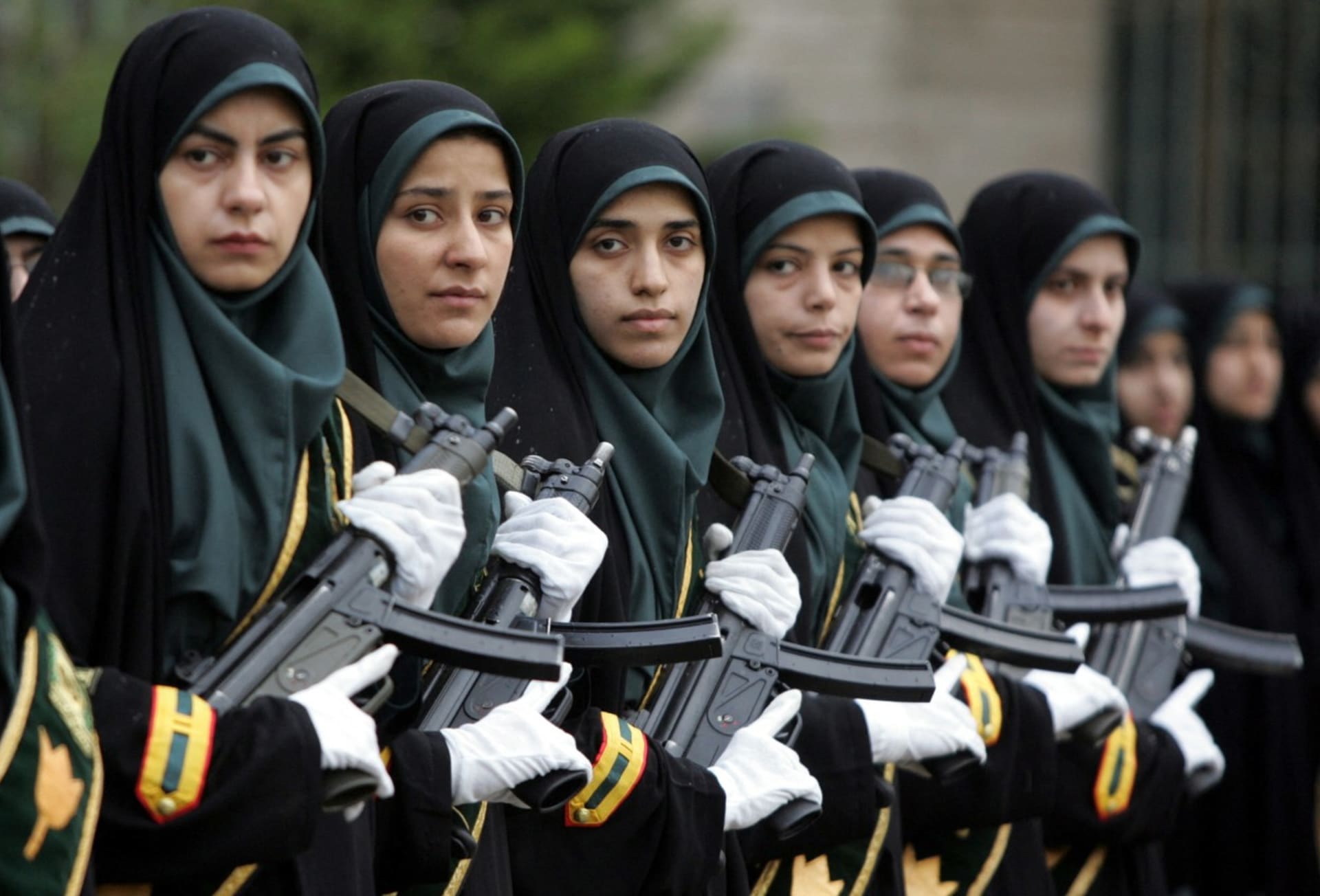 Přehlídka íránských policistek (11. 3. 2006)