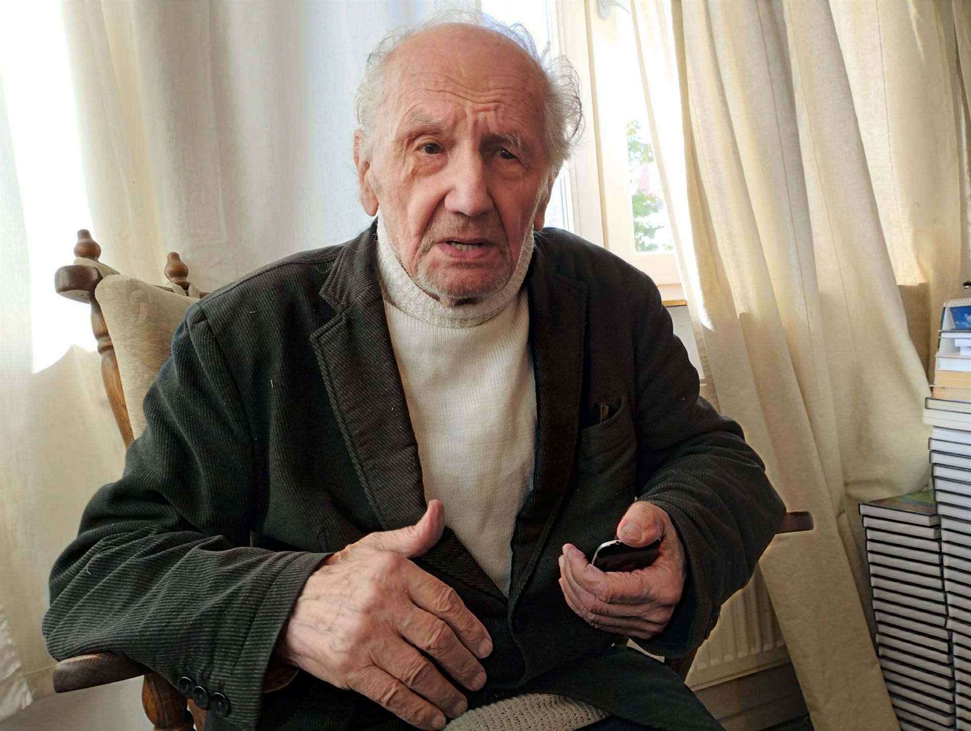 Velebný kmet z obecních voleb. Josef Orszulík, jeden ze tří nejstarších kandidátů pro komunální volby na Moravě a ve Slezsku. V červnu oslavil 92. narozeniny.