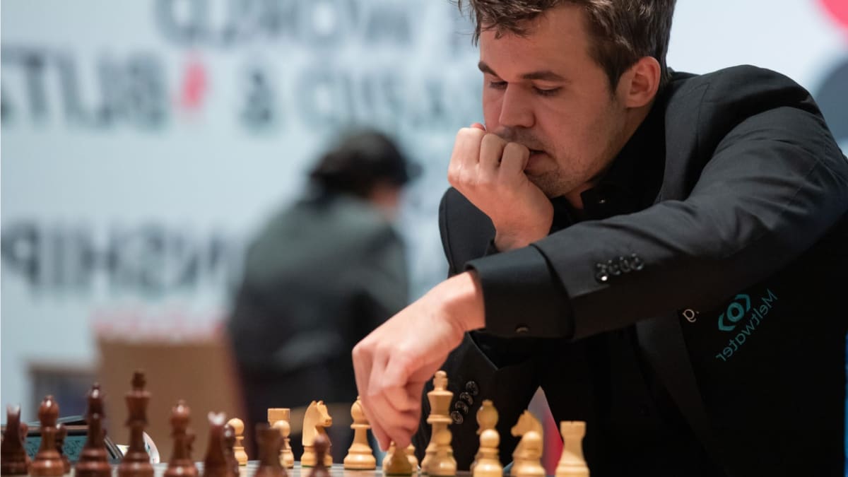 Magnus Carlsen na mistrovství světa ve Varšavě (2021)